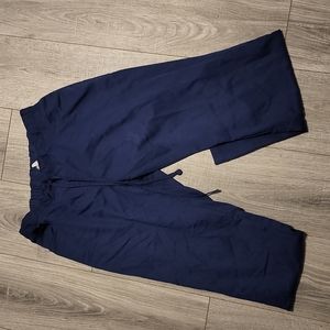 Womens petite med Greys Anatomy scrub pants